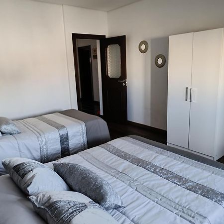 Reis Apartment Porto Luaran gambar